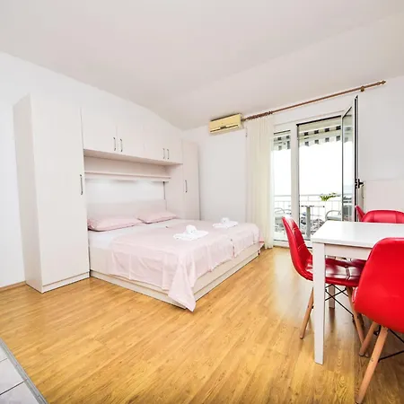 Appartement Mira-1 By Interhome